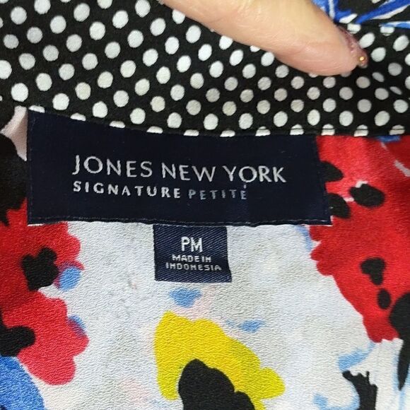 Jones New York Floral Button Down Blouse - Picture 6 of 7